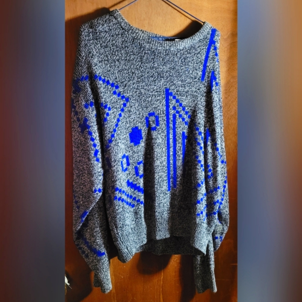 Vintage knit pullover